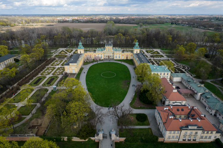 Muzeum Pałacu Króla Jana III w Wilanowie z lotu ptaka. Fot. PAP/R. Guz 