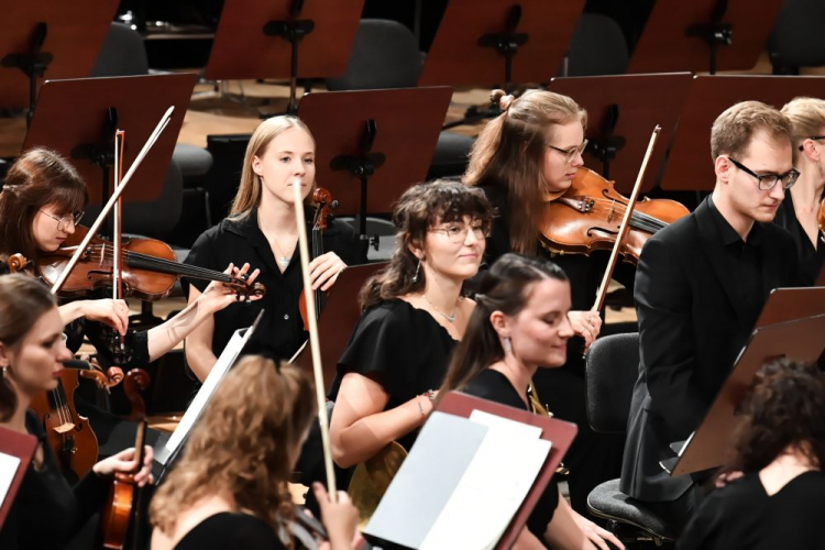 Koncert Polskiej Orkiestry Sinfonia Iuventus im. Jerzego Semkowa. 2023 r. Fot. PAP/A. Lange