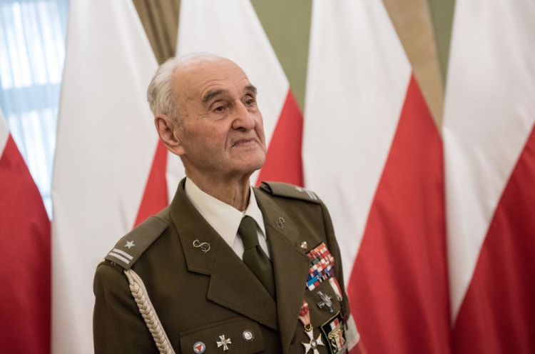 Mjr Bogdan Walas. Fot. PAP/T. Koryszko