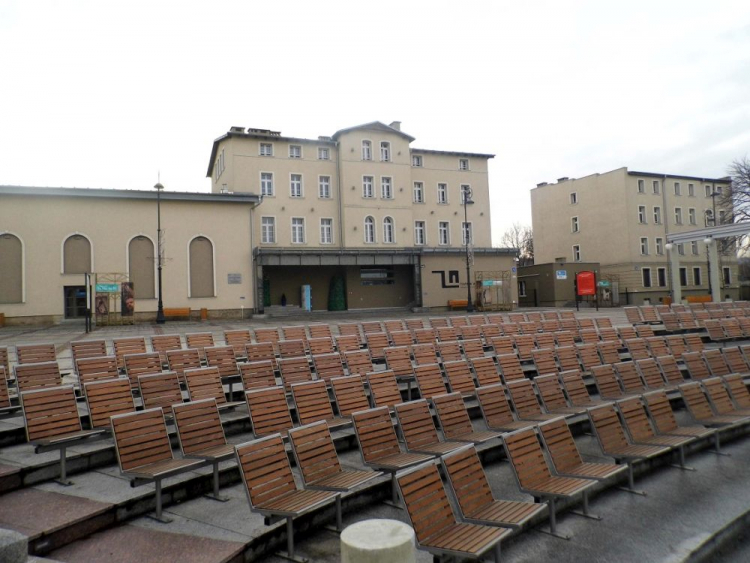 Teatr Dramatyczny im. Jerzego Szaniawskiego w Wałbrzychu. Fot. Mateo walbrzych. Źródło: Wikimedia Commons