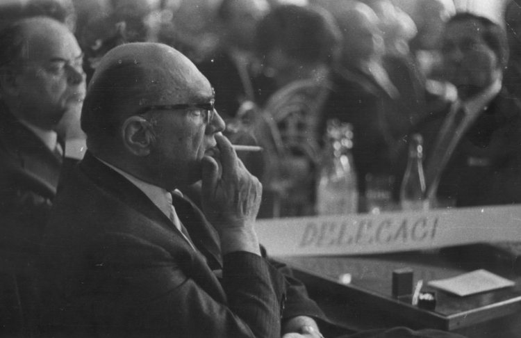 Prezes Związku Literatów Polskich, pisarz Jarosław Iwaszkiewicz w 1967 r. Fot. PAP/CAF/Danuta Rago