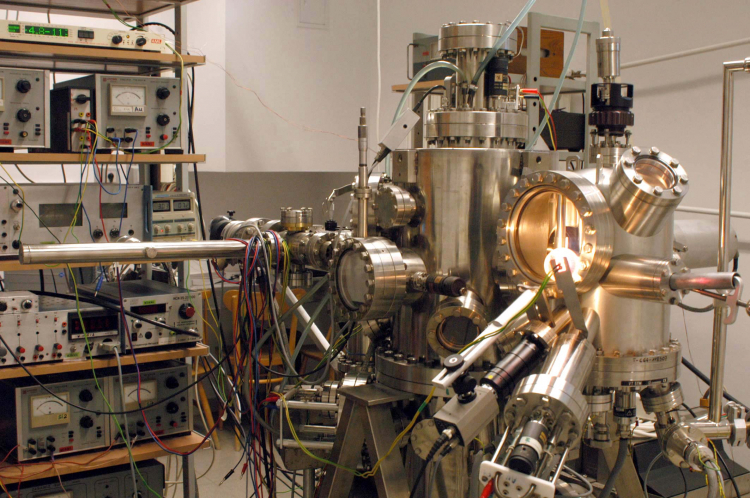 Zakład Fizyki Powierzchni i Nanostruktur Instytutu Fizyki Uniwersytetu Marii Curie Skłodowskiej. Fot. PAP/M. Trembecki