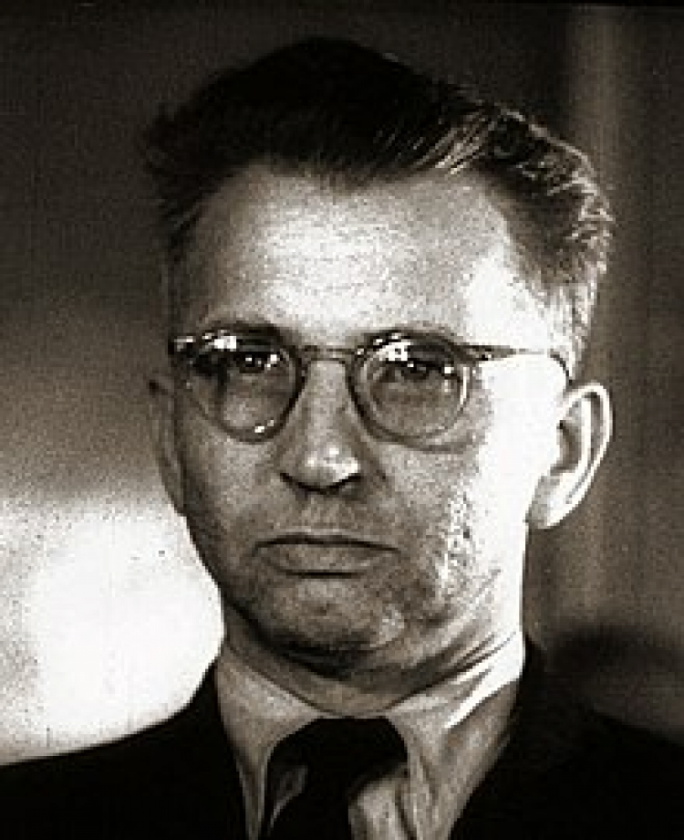 Leopold Okulicki (zdjęcie wykonane po aresztowaniu przez NKWD), fot. Wikipedia