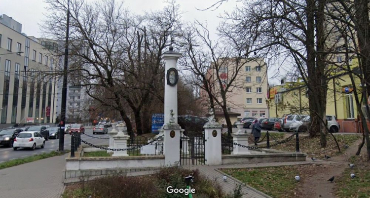 Mogiła Ułanów w Lublinie. Źródło: Google Maps – Street View