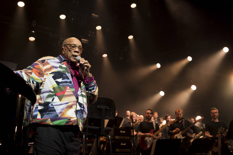 Quincy Jones na koncercie w 2019 r., fot. EPA/PAP/J.-Ch. Bott