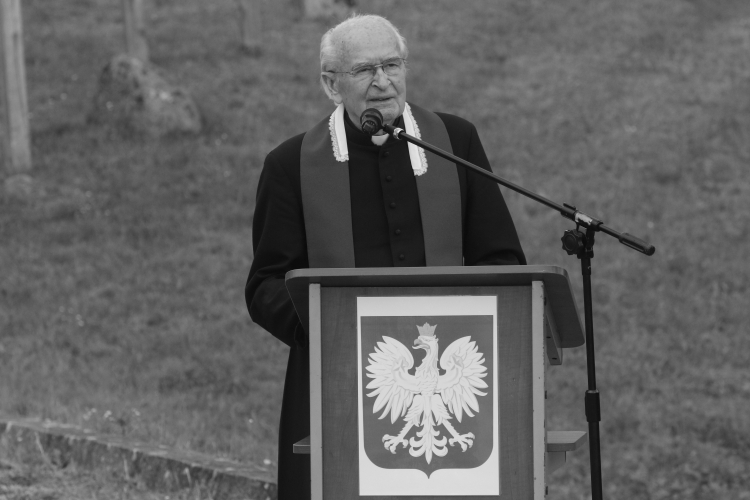 Ks. Stanisław Wysocki (1938-2024), fot. PAP/A. Reszko