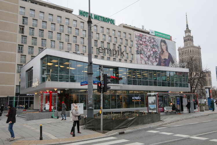 Salon Empik w dawnej Cepelii przy Marszałkowskiej w Warszawie, fot. PAP/R. Guz