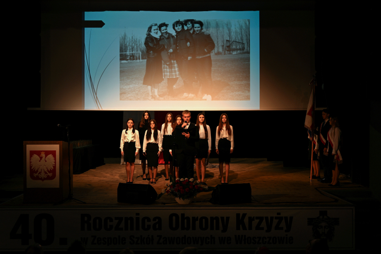 Uroczystości z okazji 40. rocznicy strajku o krzyże w szkole we Włoszczowie, fot. PAP/P. Polak
