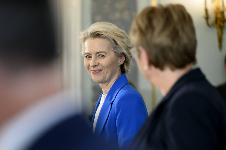 Szefowa KE Ursula von der Leyen. Fot. PAP/EPA/Anthony Anex