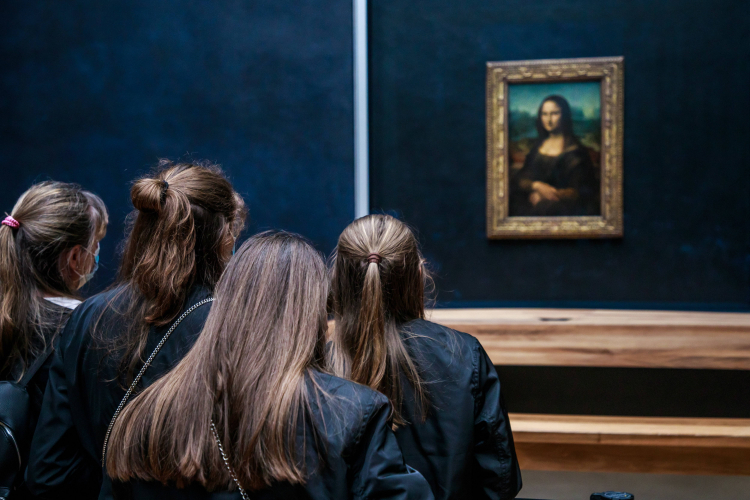 Mona Lisa Leonarda da Vinci w muzeum w Luwrze. Fot. PAP/EPA/Christophe Petit Tesson