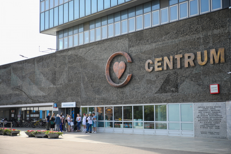 Centrum Zdrowia Dziecka w dzielnicy Warszawa-Wawer. PAP/Albert Zawada