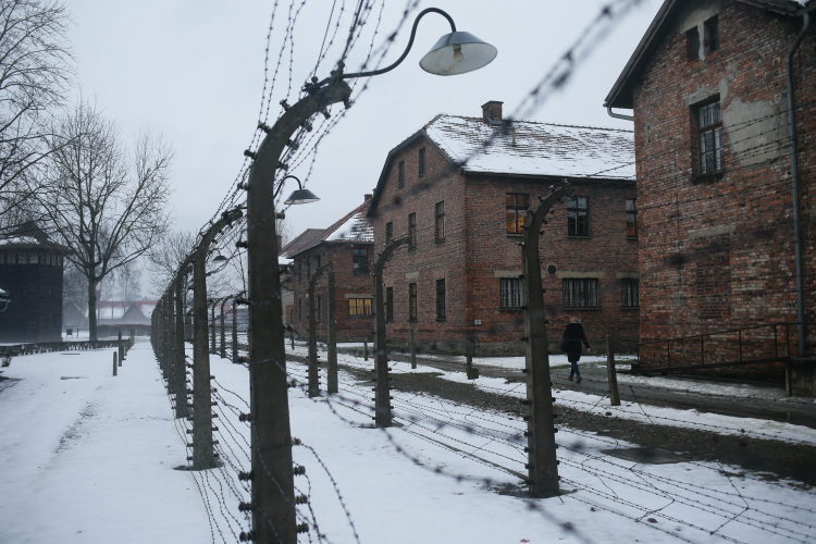 Dawny niemiecki obóz koncentracyjny Auschwitz-Birkenau, fot. PAP/J. Praszkiewicz