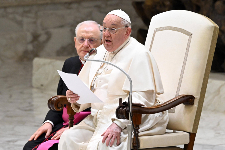 Papież Franciszek /PAP/EPA/Maurizio Brambatti