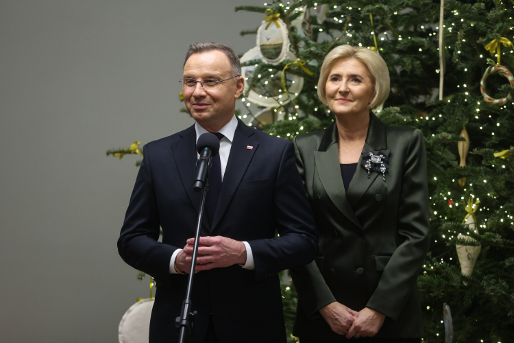 Prezydent Andrzej Duda wraz z małżonką Agatą Kornhauser-Dudą wezmą udział w obchodach 80. rocznicy wyzwolenia niemieckiego nazistowskiego obozu koncentracyjnego i zagłady Auschwitz. Fot. PAP/Albert Zawada