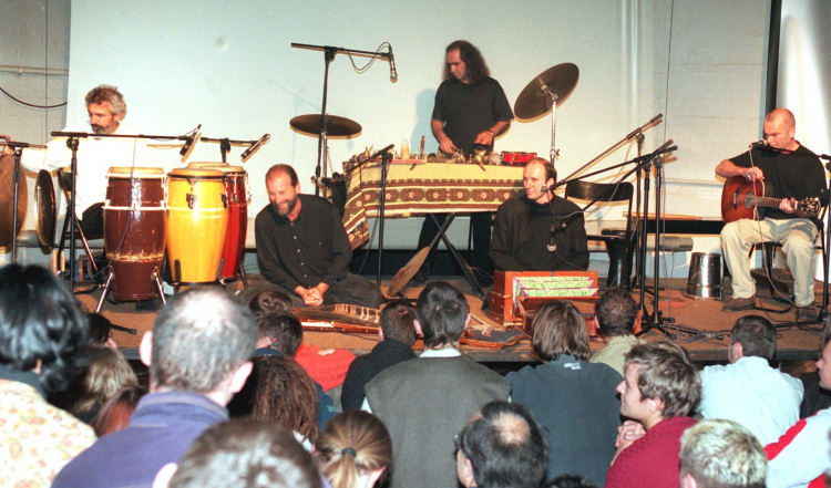 Koncert zespołu Osjan, 8 października 2004 r. PAP/CAF/Radek Pietruszka