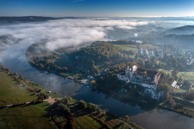 Opactwo Benedyktynów w Tyńcu. PAP/Łukasz Gągulski