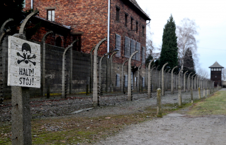 Dawny niemiecki obóz koncentracyjny KL Auschwitz, fot. PAP/Andrzej Grygiel