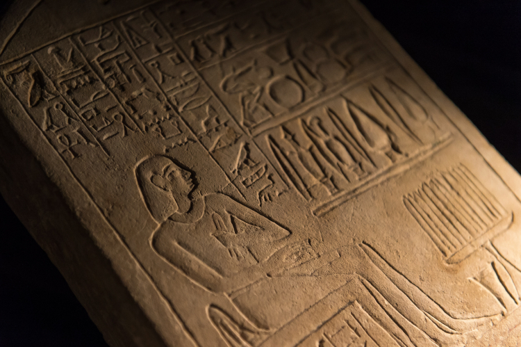 Stela Kemehu (2055-1773 p.n.e. ), Muzeum Archeologiczne we Wrocławiu. PAP/Maciej Kulczyński