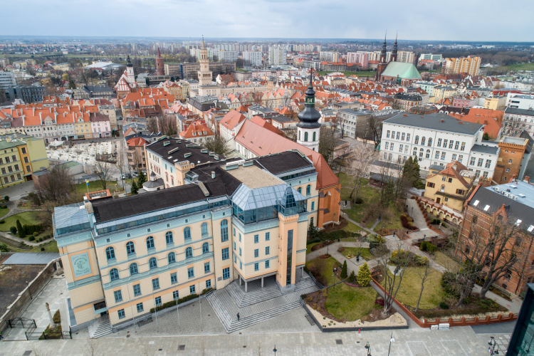 Uniwersytet Opolski, fot, PAP/Sławomir Mielnik