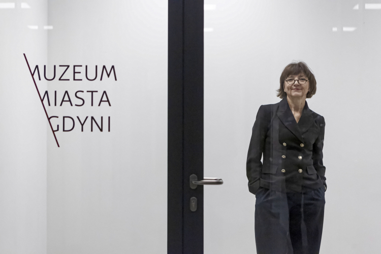 Dyrektor Muzeum Miasta Gdyni Karin Moder. Fot. PAP/Piotr Wittman