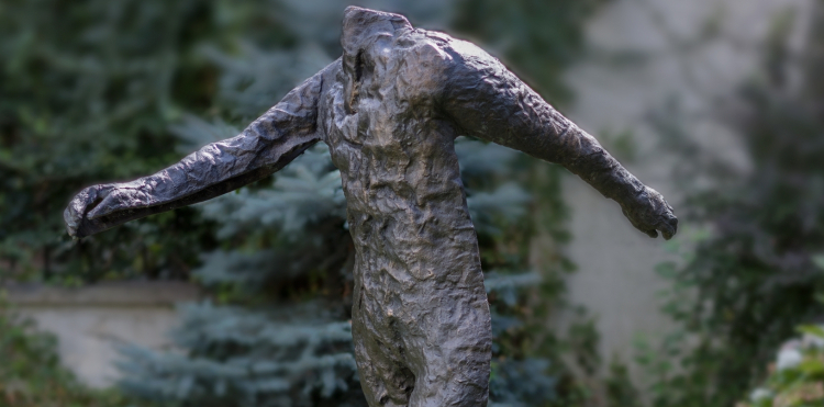 Wystawa "Abakanowicz. Bez reguł. Rzeźby w ogrodach królewskich". /Źródło: wawel.krakow.pl