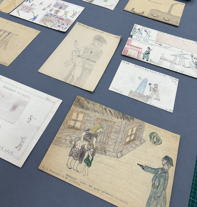 Niektóre rysunki z kolekcji „Rysunki i zapiski dzieci z czasu wojny w Europie: 1914–1950”. Fot. Archiwa Państwowe
