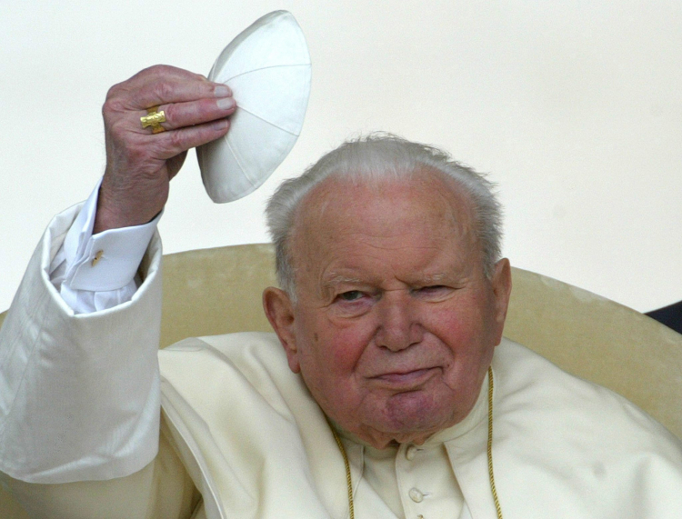 Jan Paweł II/PAP/EPA/Filippo Monteforte