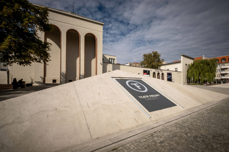 Teatr Fredry w Gnieźnie, 20. bm. PAP/Archiwum Kalbar