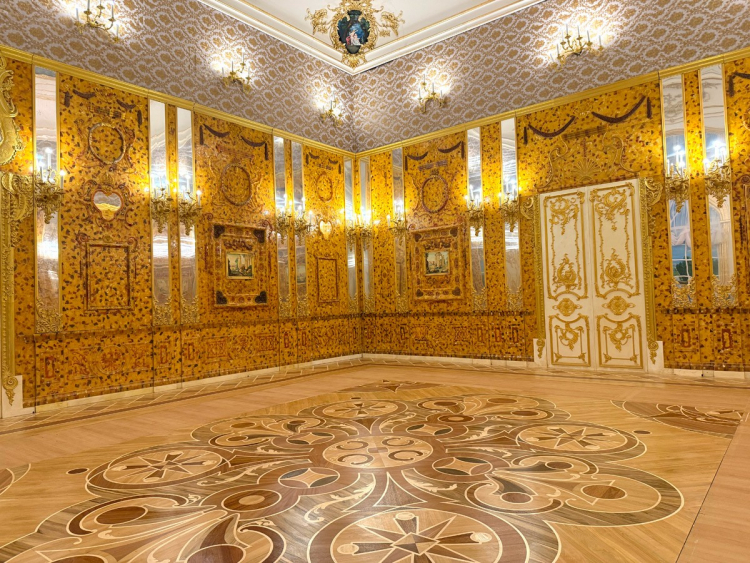 Replika Bursztynowej Komanty w całej okazałości. Fot. Muzeum w Mamerkach