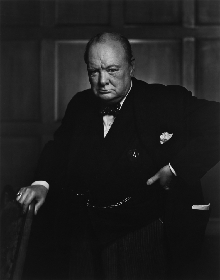 Portret premiera Wielkiej Brytanii Winstona Churchilla wykonany przez Yousufa Karsha. /Źródło: en.wikipedia