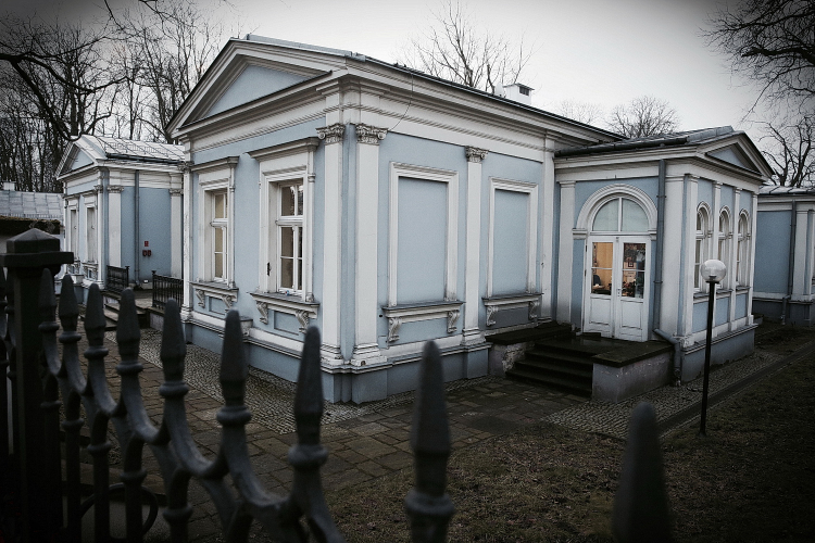Dawna willa dyrektora Gimnazjum Rządowego w Kielcach. Fot. Radio Kielce/Jarosław Kubalski