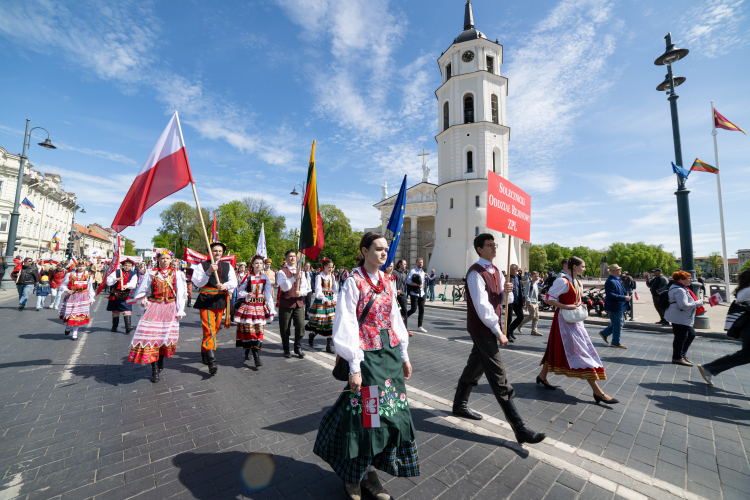 "Parada Polskości" w Wilnie z okazji rocznicy Konstytucji 3 Maja, fot. PAP/Valdemar Doveiko