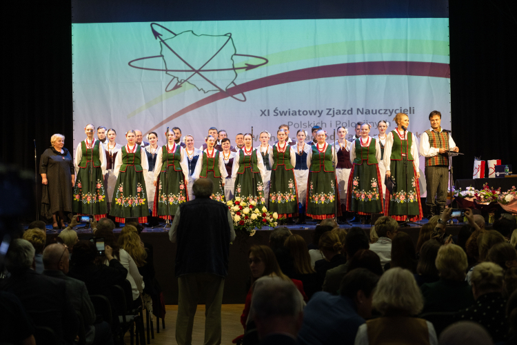 Uroczystość otwarcia XI Światowego Zjazdu Nauczycieli Polonijnych w Domu Kultury Polskiej w Wilnie. Fot. PAP/Valdemar Doveiko 