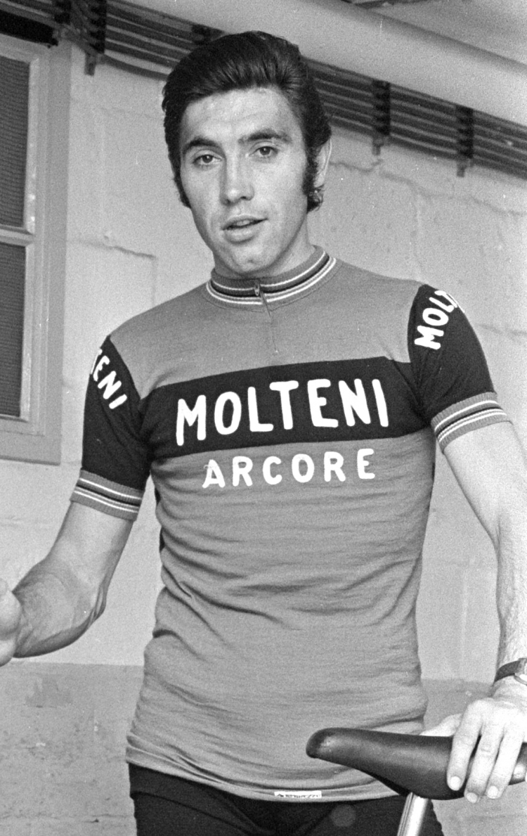 Eddy Merckx (1973). Fot. Attribution: Anefo / Bert Verhoeff via Nationaal Archief. (No restrictions or Attribution), via Wikimedia Commons