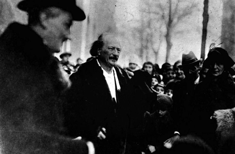 Ignacy Jan Paderewski w Poznaniu w 1918 r. Fot. PAP/CAF-ARCHIWUM