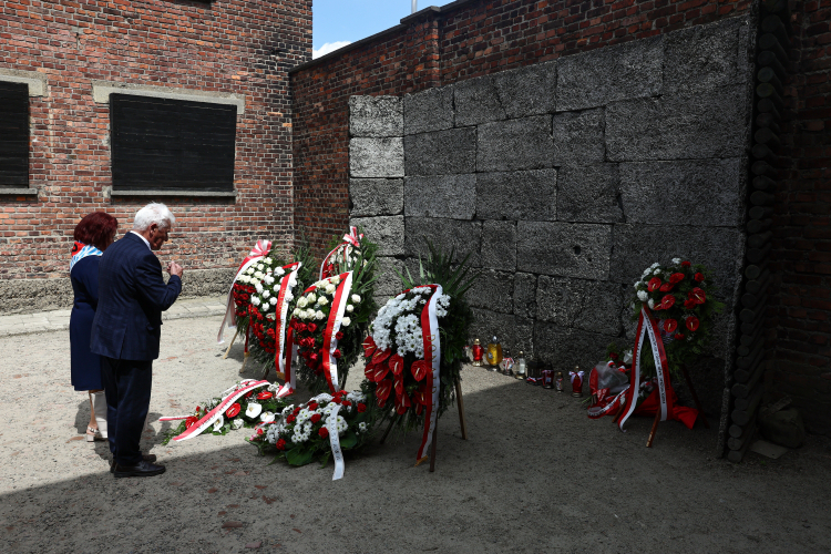 obchody rocznicy pierwszego polskiego transportu więźniów do KL Auschwitz, fot. PAP/Art Service