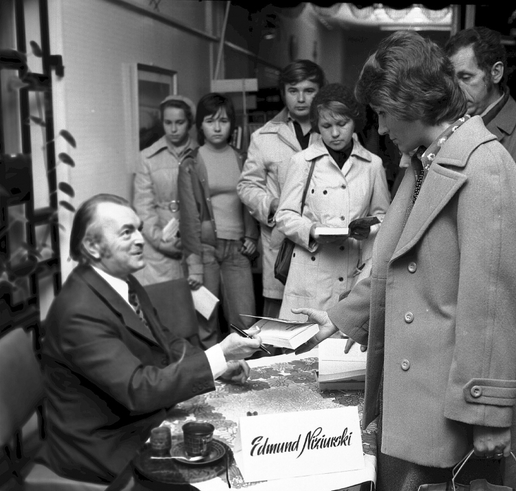 Świerszczyku mój - 100 lat temu urodził się Edmund Niziurski