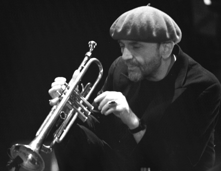 Tomasz Stańko na festiwalu Nokia Poznań Jazz Fair 96. Fot. PAP/Remigiusz Sikora