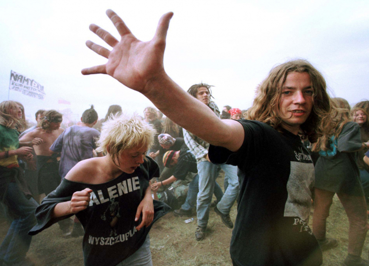 IV Przystanek Woodstock w 1998 r. Fot. PAP/Adam Hawałej