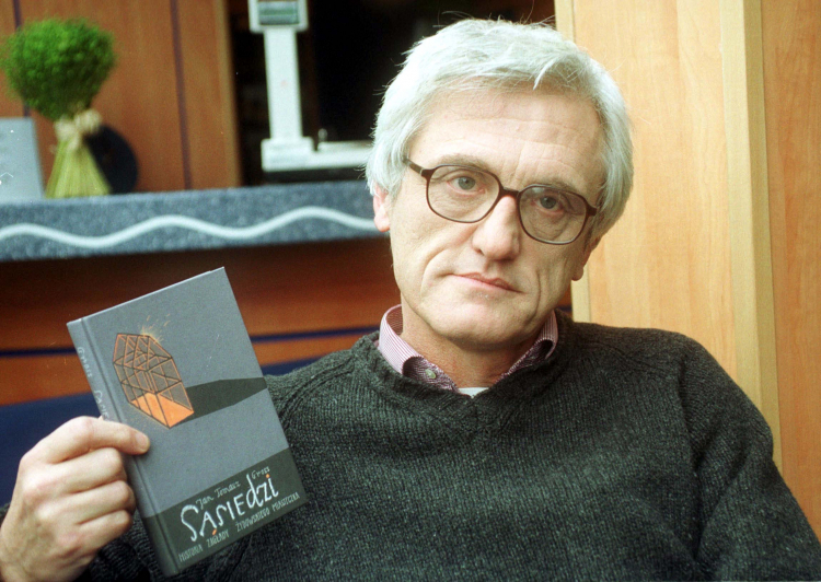 Prof. Jan Tomasz Gross z Uniwersytetu w Nowym Jorku. Autor książki pt.: „Sąsiedzi” , 16.02.2001 r. PAP Zdzisław Lenkiewicz