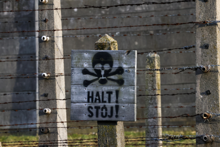 Dawny niemiecki obóz koncentracyjny KL Auschwitz-Birkenau. Fot. PAP/Leszek Szymański