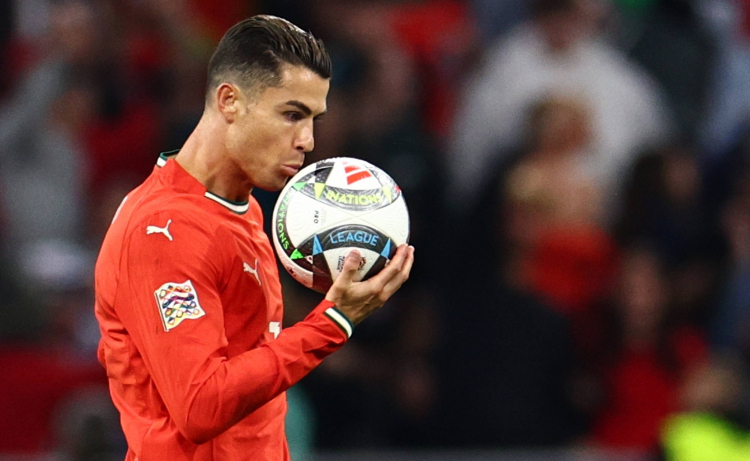 Cristiano Ronaldo podczas finałowego meczu Ligi Narodów UEFA między Portugalią a Hiszpanią w Monachium, Niemcy, 08 czerwca 2025. Fot. PAP/EPA/Anna Szilagyi