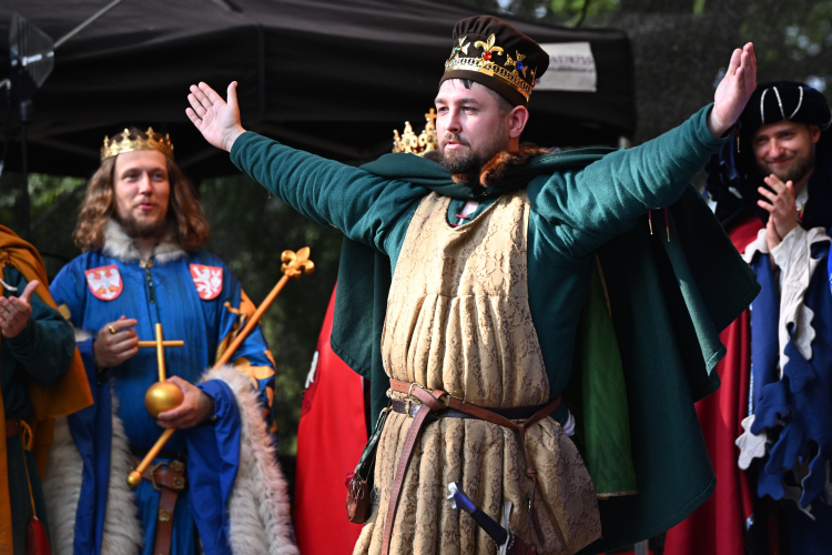 Ogłoszenie wyników plebiscytu Muzeum Historii Polski na najlepszego króla Polski. Fot. PAP/Radek Pietruszka