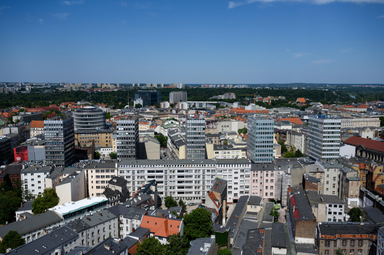 Poznań - fragment panoramy miasta. Fot. PAP/Jakub Kaczmarczyk