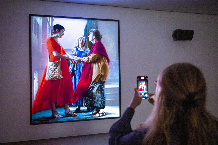 Wystawa „Bill Viola: Visions of Time/Wizje czasu” w Centrum Sztuki Współczesnej Znaki Czasu w Toruniu. Fot. PAP/Tytus Żmijewskii