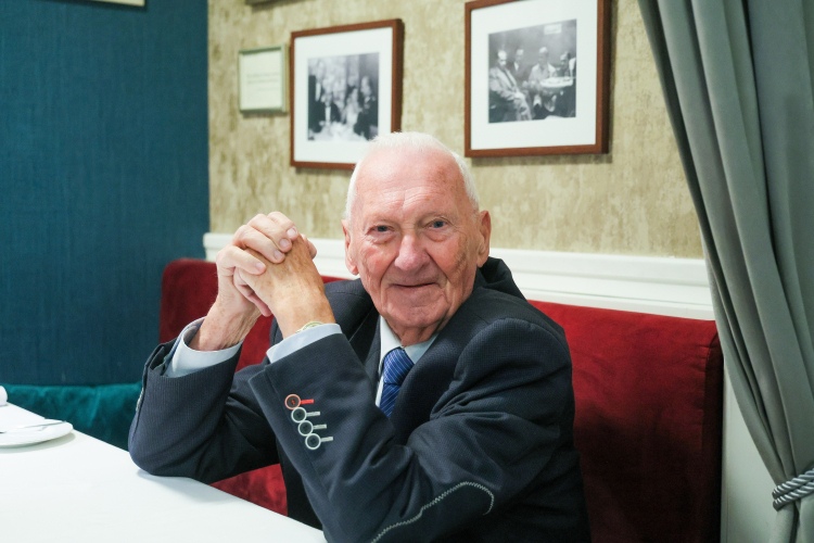 Kryminolog prof. Brunon Hołyst. Fot. PAP/Rafał Guz