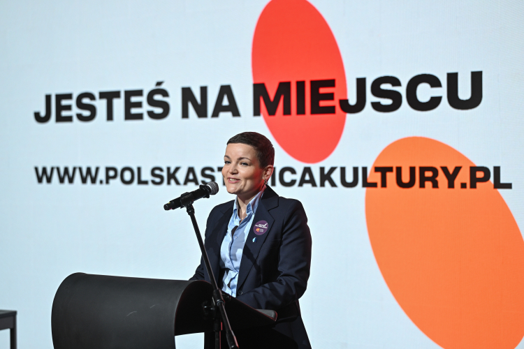 Minister kultury i dziedzictwa narodowego Marta Cienkowska na konferencji prasowej inaugurującej projekt „Polskie Stolice Kultury 2026-2028” w Fabryce Norblina w Warszawie. Fot. PAP/Radek Pietruszka