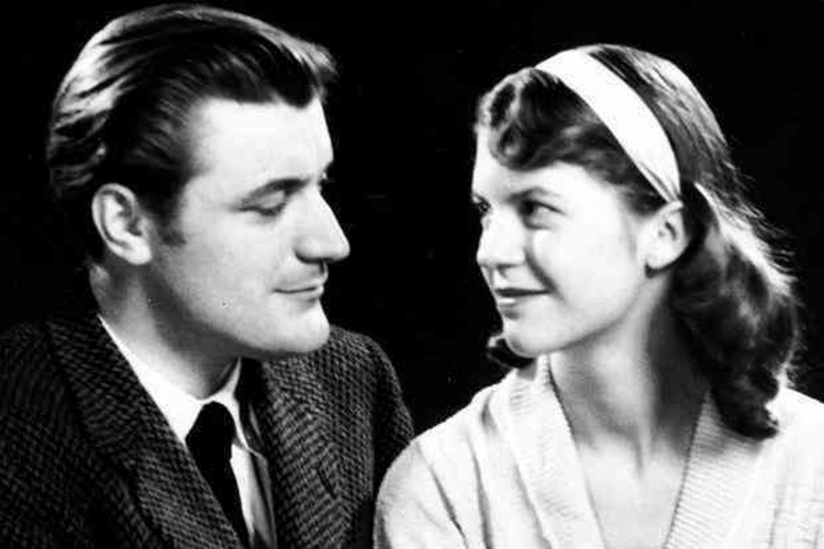 Sylvia Plath i Ted Hughes / zdjęcie na licencji Creative&Commons