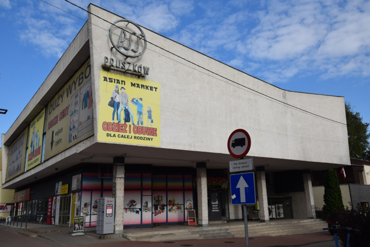Społeczny Dom Handlowy „Społem” w Pruszkowie/Źródło: Mazowiecki Wojewódzki Konserwatora Zabytków