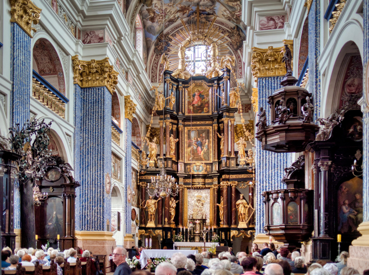 Sanktuarium Maryjne - Bazylika pw. Nawiedzenia NM Panny w Świętej Lipce. Fot. PAP/Jerzy Ochoński 